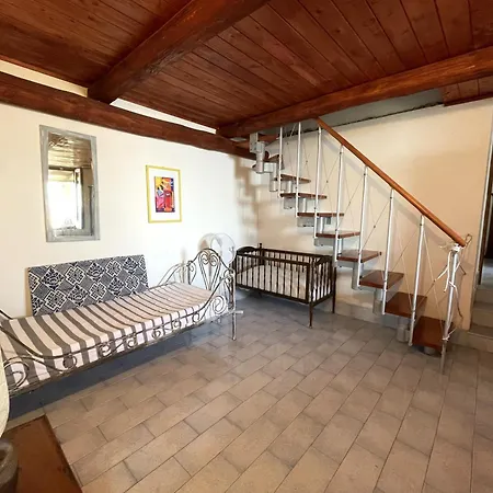 Casa Il Peperoncino In Centro A E Vista Mare Holiday home